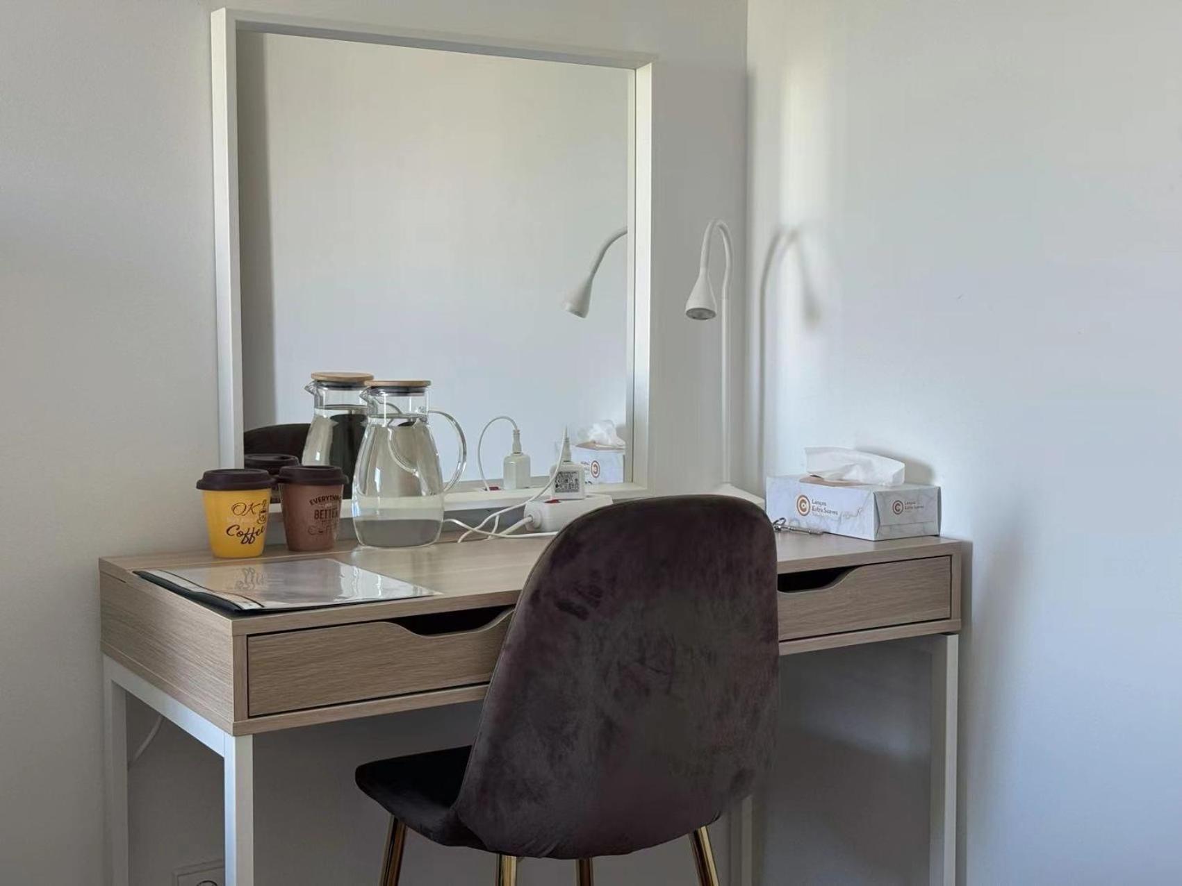 Comfy Room Near Metro & Airport Lisboa المظهر الخارجي الصورة